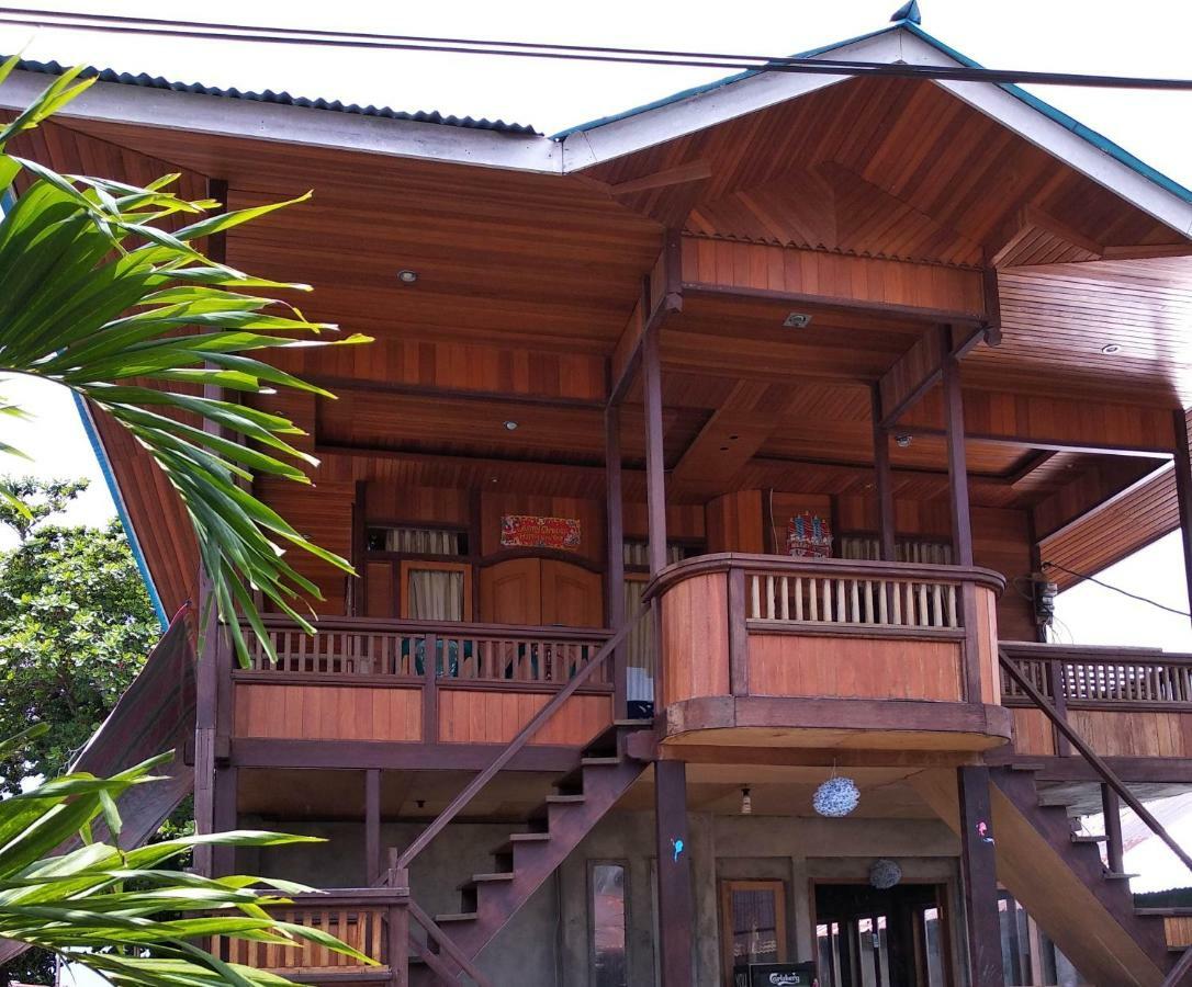 בונאקן Sunset Guest House & Bar מראה חיצוני תמונה